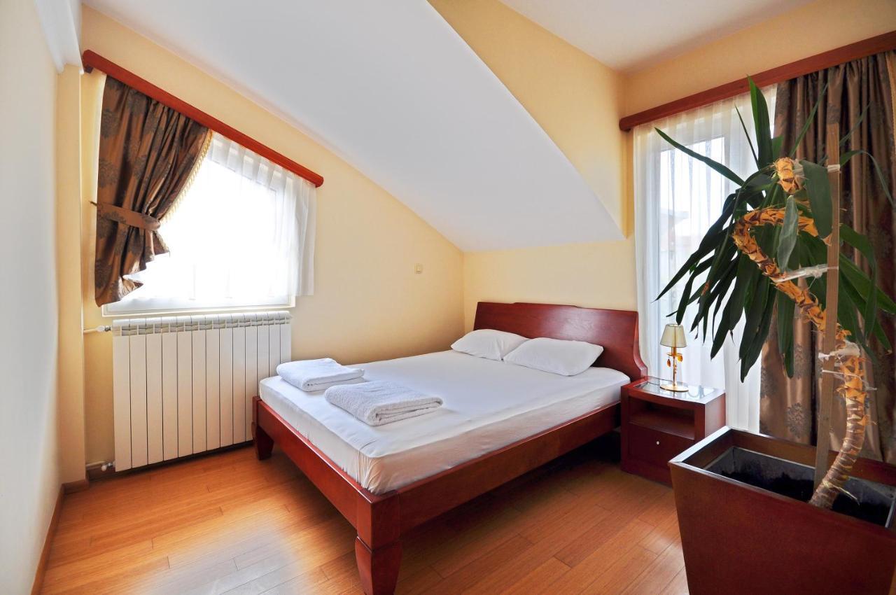Sunny Hill Apartments & Aqua Park Vrnjačka Banja 外观 照片