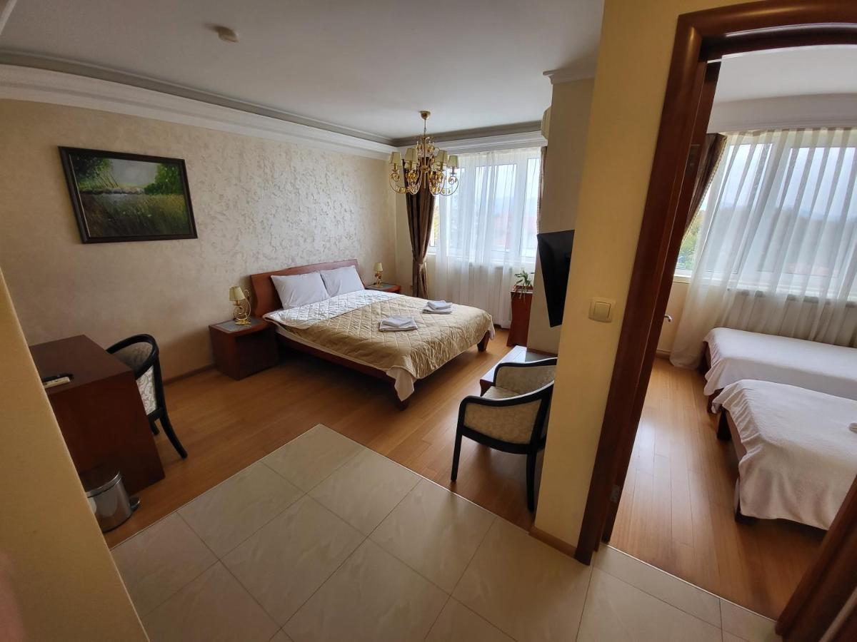 Sunny Hill Apartments & Aqua Park Vrnjačka Banja 外观 照片