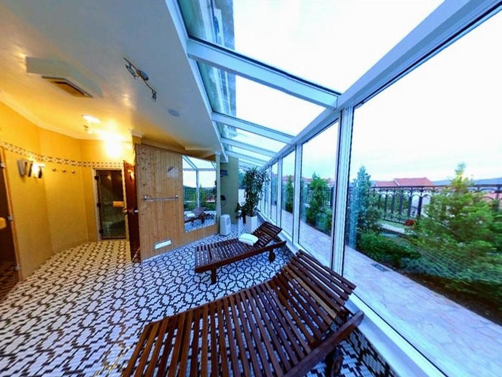 Sunny Hill Apartments & Aqua Park Vrnjačka Banja 外观 照片